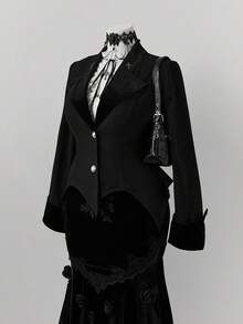 Sweetra Chaqueta corta de estilo Lolita, de tela de terciopelo con diseño de parche de elemento de murciélago elegante y dulce en la cintura, estilo gótico, para otoño - Negro - Ver 3