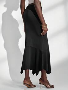 Almamuse Schwarzer gestrickter Bodycon-Rock, eleganter asymmetrischer Saum, Applikation, vielseitiger modischer Damenrock, Frühling/Herbst