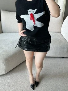 Flirla Blusa de punto de manga corta con patrón de dibujos animados de color contrastante para tallas grandes - Negro - Ver 6