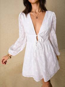 Poéselle 女式纯色常规肩绣花灯笼袖时尚迷你连衣裙 - 白色 - 查看 5