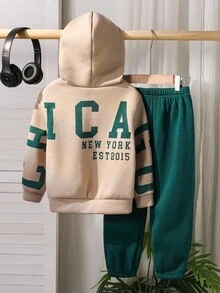 SHEIN 男童韩版卫衣和裤子套装，休闲宽松大字母图案长袖连帽衫和松紧腰裤，适合秋季、春季、户外玩耍、学校、街头风格、派对和休闲 - 綠色 - 查看 8