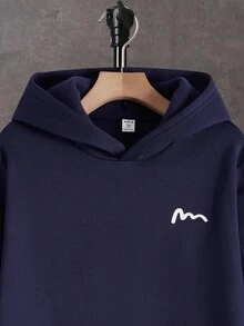 SHEIN Áo nỉ nam tuổi teen màu xanh hải quân phối màu tương phản, họa tiết nhỏ, phong cách thường ngày thoải mái, tối giản, đa năng, chất liệu mềm mại, phù hợp cho mặc hàng ngày, đi học, du lịch, thể thao ngoài trời, mùa thu/đông. Áo nỉ màu xanh hải quân cho tuổi teen, áo nỉ nam, áo nỉ cỡ tuổi teen cho nam giới. - Xanh đậm - Xem 2