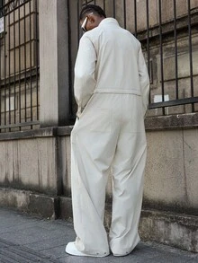 Manfinity EMRG 男士休闲连体裤，带口袋，腰部抽绳，前拉链连体裤，秋季 - 米色 - 查看 2