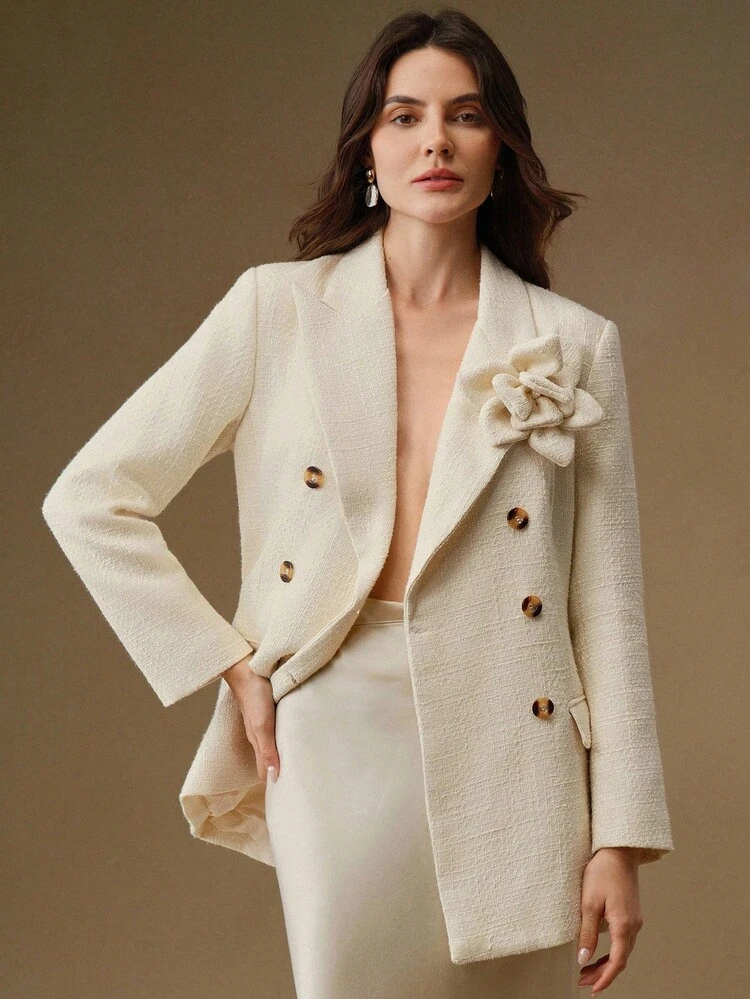 Blazer Elegante Feminino de Gola Floral e Abotoamento Duplo