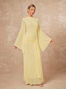 Lumalex 秋冬季简约复古闪亮假日派对装扮,适合锐舞音乐节、郊游、游泳度假、波西米亚风等户外场合,层次丰富,适合婚礼季、宴会、成人礼、海滨等场合。这款宽松薄纱连衣裙配有系带喇叭袖,是婚礼宾客的正式礼服,也是秋冬季女士礼服、舞会礼服、奢华舞会礼服、圣诞节和新年礼服的理想之选。 - 黃色 - 查看 7