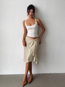 Aloruh Women's Fashionable & Elegant Yellow Striped Asymmetric Super Low Waist Striped Oblique Knee-Length Bodycon Flared Skirt, Suitable For Vacation & Daily Wear