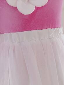 Glamorique Kids 女童天鹅绒斜肩3D花卉上衣和网眼裙两件套，适合节日、派对、活动 - 粉色 - 查看 6