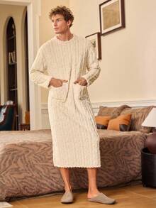 EverLounge Men's Solid Color Minimalist Daily Wear Round Neck Long Sleeve Fuzzy Robe, Men Sleepwear Robes, Winter, Fluffy, Cozy