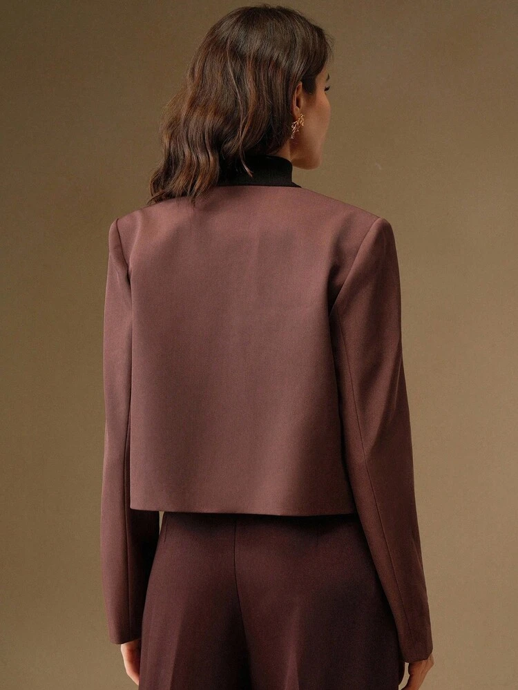 Chaqueta de línea H con cuello redondo, decorada con bordado 3D y cristales de unicolor