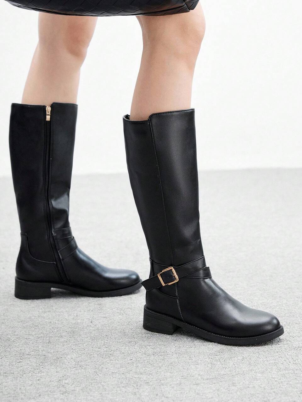 CUCCOO BIZCHIC Women's Round Toe New Flat Thick Sole Black Side Zipper Knee-High Boots, Versatile Daily Commute Flat Tall Boots For Christmas Spring Shoes