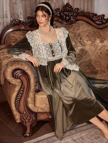 PalaceNights Vintage Palace Embroidered Trim Wide Strap Women's Cami Nightgown And Robe 2 Pieces Set, Fall & Winter Clothes - Dark Green - View 4