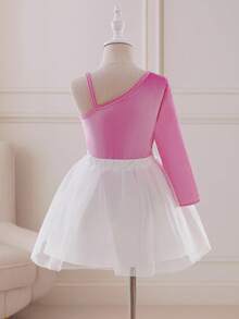 Glamorique Kids 女童天鹅绒斜肩3D花卉上衣和网眼裙两件套，适合节日、派对、活动 - 粉色 - 查看 2