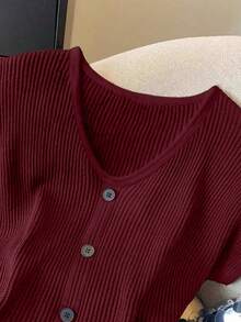 GlowEve CURVE 大码女式夏季圆领短袖休闲舒适纽扣装饰T恤 - 中紫紅色 - 查看 4