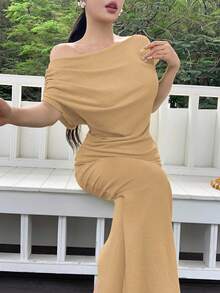 Modelyn 卡其色针织纹理褶皱上衣和不对称下摆紧身裙优雅时尚女士两件套 - 卡其色 - 查看 6