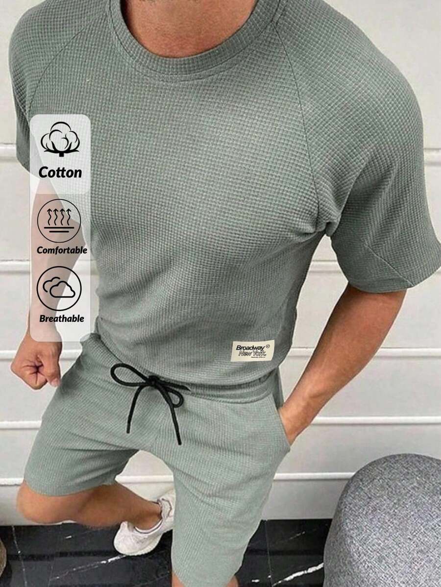 RueChic Men Waffle Fabric Raglan Sleeve Patched Regular T-Shirt Set - Mint Green - View 1