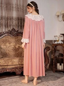 PalaceNights Vintage Palace Style Embroidered Floral Patchwork Peter Pan Collar Velvet Camisole Nightgown + Robe Set, Autumn/Winter, Fall Clothes - Pink - View 2