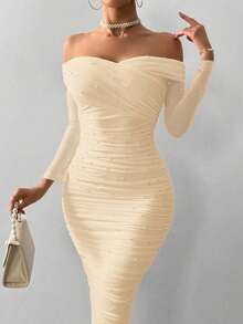 Firerie Đầm Maxi hở vai màu trắng thanh lịch trang trí ngọc trai giả nhún bèo ôm sát lãng mạn cho ngày lễ tình nhân - Màu be - Xem 2