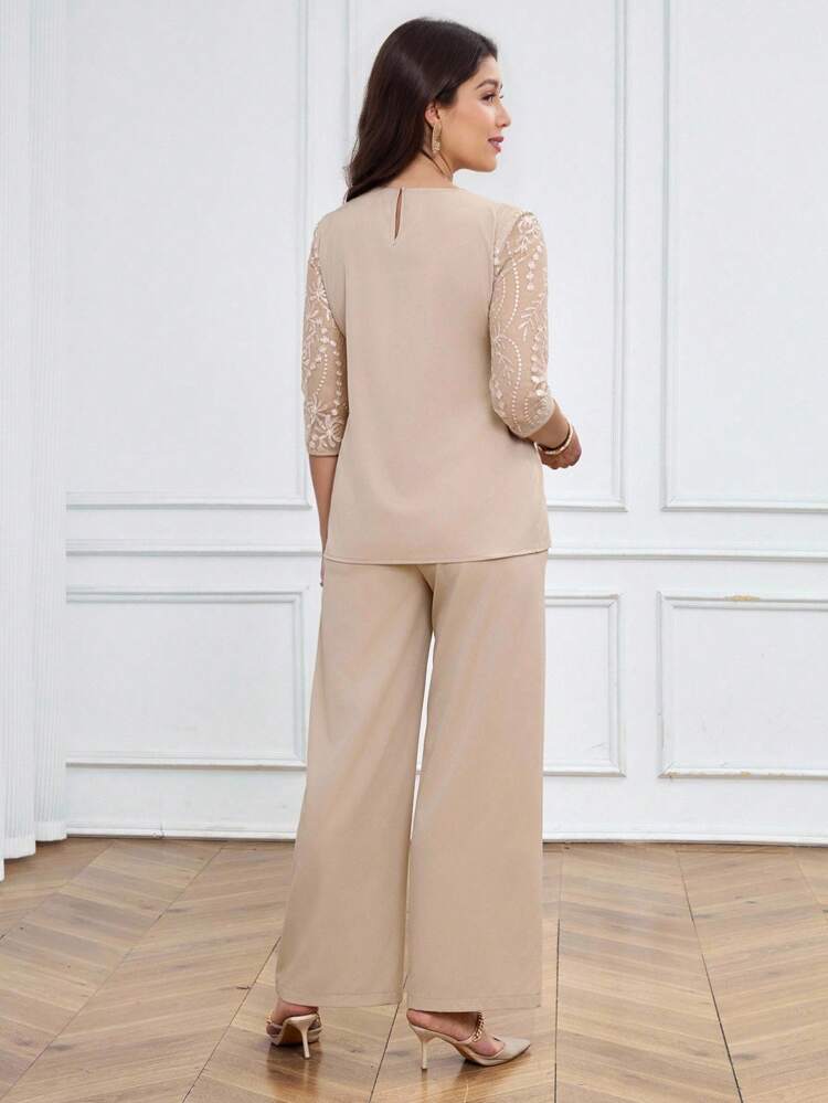 Women Solid Color Round Neck Short Sleeve Top And Flower Print Wide Leg Pants Set For Summer Two Pieces Outfits Casual Outfit For Women Spring Summer