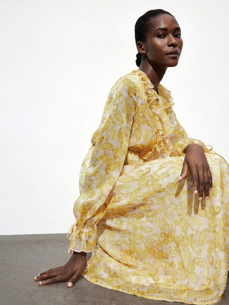 SHEIN Maija Women's Paisley Ruffle Hem Long Sleeve Elegant Dress Modern Vacation Nomadic Casual Fashion All-Match Women's Country Concert Clothing Western Style Women's Clothing Nomadic Style Bohemian High-End Elegance All-Match Country Concert Clothing Yellow Paisley Dress Yellow Maxi Dress Yellow Silk Maxi Dress Yellow Ruffle Dress Exotic Atmosphere, Country Concert, Western Style Clothing, High-Grade Fabric, Comfortable And Breathable