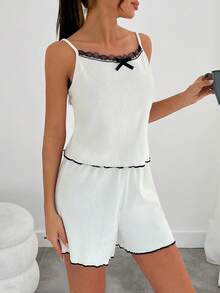 RueChic Wonen Contrast Colour Lace&Lettuce Trim Cami Top And Lettuce Trim Detail Lounge Shorts Homewear Set - White - View 4