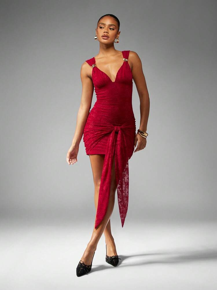 MISSGUIDED Velvet Evening Mini Dress With Hardware Straps Side Slit Ruched Design Party Holiday Wedding Guest Special Occasion Winter Glamour Statement