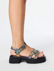 ROMWE Grunge Punk 女式夏季露趾深摇滚朋克哥特罗马海滩凉鞋，星形扣带厚底坡跟鞋 - 彩色 - 查看 4