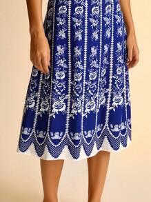 CAJUNI Đầm maxi dáng dài boho in họa tiết hoa nhiệt đới màu tím và trắng cỡ lớn dành cho nữ, cổ vuông, dây mảnh, eo thắt, dáng chữ A, xẻ tà, nhún bèo, mùa hè - Nhiều màu - Xem 5