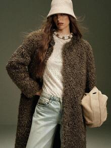 Arave Áo khoác nữ mùa đông lông giả cao cấp, thanh lịch, không cổ, dáng rộng, dài, mềm mại - Màu Xám nhạt - Xem 5