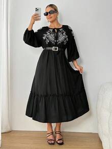 SHEIN PETITE CURVE Einfarbiges Lässig-Kleid in Große Größen mit Langarm, minimalistischer Stil für den Alltag - Schwarz - Übersicht 3