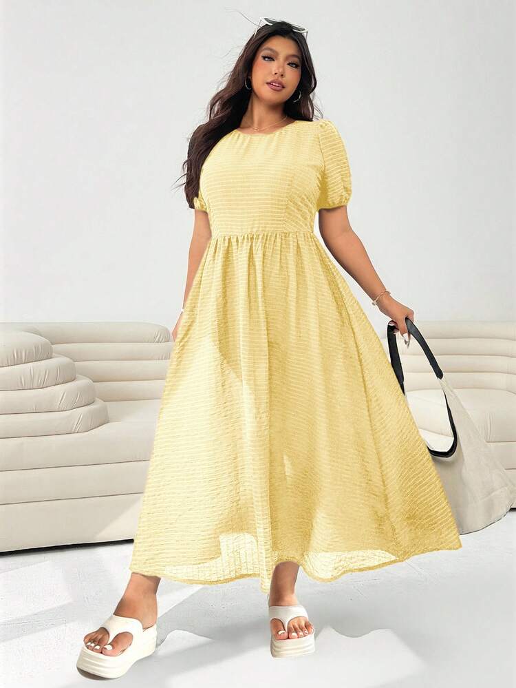 SHEIN EZwear EZwear Plus 浅黄色圆领短袖夏季度假连衣裙 - 黃色 - 查看 5