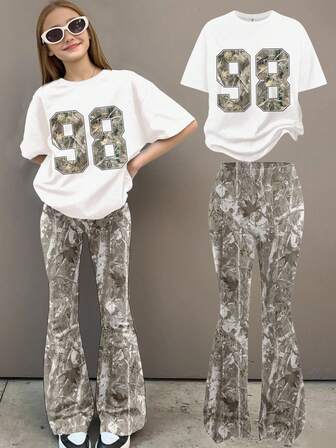 SHEIN ヴィンテージ ストリートスポーツ カレッジ ナンバー98 迷彩&リーフプリント、ティーンガール カジュアル ルーズ ラウンドネック 半袖Tシャツ とフレアパンツ 2点セット、快適な秋のアウトフィット、ティーンガールの秋のレイヤード、スタイリッシュな女の子、カジュアルウェア、キッズグラフィックウェア、秋服