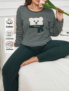 RueChic 2 pièces Ensemble de pyjama grande taille 100% coton rayé avec détail de broderie d'ours - Vert - Voir 1