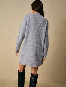 Poéselle Cárdigan largo con botones de mezcla de mohair suave y esponjoso, con bolsillos para un acogedor y elegante estilo por capas. Cárdigan largo de unicolor de mujer de manga larga con doble bolsillo y abotonadura sencilla. Cárdigan esponjoso, cárdigan de mohair, coatigan largo, abrigo de suéter con cinturón, capas acogedoras de otoño, cárdigan de punto suave, suéter de guardarropa cápsula, minimalista de otoño, invierno - Gris - Ver 5