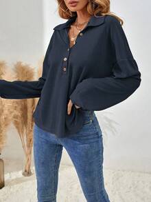 SHEIN Camiseta casual holgada de mujer de unicolor, con mangas largas, hombros caídos y botones en la mitad del escote - Azul - Ver 5