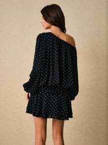 Poéselle 女式圆点印花露肩灯笼袖荷叶边下摆时尚迷你连衣裙 - 黑色 - 查看 3