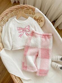 SHEIN 女婴可爱休闲毛绒蝴蝶结格子图案睡衣套装，秋冬 - 白色 - 查看 6