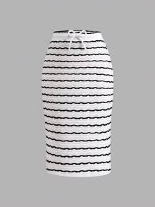 SHEIN Tween Girl 条纹渐变针织纹理 A 字裙，休闲百搭