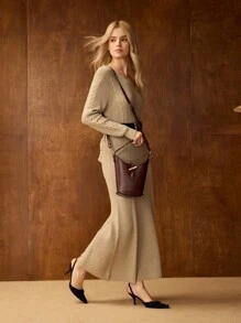 MOTF PREMIUM PU 皮革搭扣手提包 - 深棕 - 查看 3