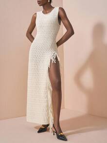 Zivah Lễ hội âm nhạc mới mùa thu 2025, Lễ Phục sinh, Ngày lễ Thánh Patrick, Phong cách phương Tây, Du mục, Tiệc sinh nhật, Lễ tốt nghiệp, Phong cách đại học, Trang phục sinh viên, Thường ngày, Đa năng, Giải trí, Du lịch du thuyền, Bãi biển, Tắm nắng, Lan truyền, Thời trang đường phố, Khách dự tiệc cưới, Bohemian, Đi làm, Ăn trưa, Sân bay, Y2K, Áo len dệt kim dài không tay tua rua cổ điển màu mơ chắp vá - Màu be - Xem 5