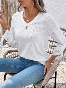 EMERY ROSE 女士休闲优雅网眼刺绣V领抽绳衬衫 - 白色 - 查看 4