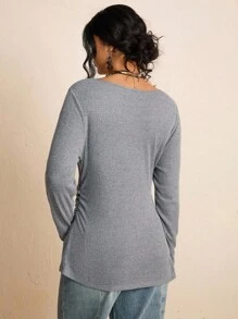 SHEIN LUNE Plus Size Women's Round Neck Ruched Slit Fitted T-Shirt  Work/Office Fall/Winter Clothes Grey Chic Going Out  Elegant