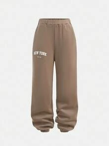 SHEIN 2pcs/Set Teen Girls Casual Letter Print Long Sleeve Crew Neck Sweatshirt And Sweatpants Set Teen 2 Piece Set Teen Girl Brown Set Teen Sweat Set New York Outfits Sweat Sets Tweens Comfy Fall Winter - Khaki - View 12