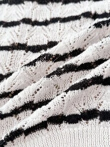 SHEIN Cárdigan de punto versátil a rayas blancas y negras para niña preadolescente