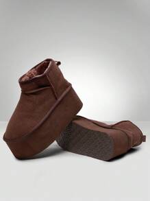Solezae 女士鞋子舒适温暖圆头平底超厚底可爱户外仿麂皮短靴 - 巧克力棕 - 查看 2