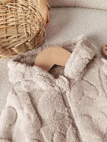 Newborn Baby Girl Cute Solid Color Fluffy Heart Pattern Hooded Thick Jacket Coat, Autumn/Winter Fall