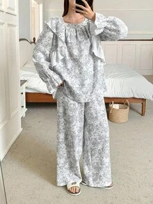 DAZY Conjunto de pijama de mujer con un encantador diseño de dibujo de líneas y dobladillo con volantes, ropa de otoño - Gris - Ver 3