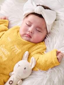 SHEIN Newborn Baby Girl Cute Pink Letter Pattern Fuzzy Long Sleeve Top And Elastic Waist Pants Set, Autumn/Winter Fall - Yellow - View 6