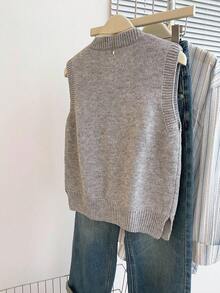 Franclia Casual Loose Crew Neck Sleeveless Gray Knitted Top With Chinese-Style Frog Buttons, For Women, Spring/Autumn - Grey - View 2