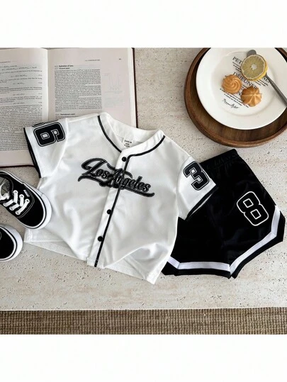 SHEIN 2pcs Baby Boys/Girls Letter Print V-Neck Short Sleeve Top And Elastic Waist Shorts Set