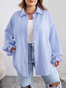 SHEIN CURVE+ Curves 大码返校季/返校季大码反季弧形下摆衬衫，秋冬长袖粉色条纹，女教师款，秋季女装 - 藍色 - 查看 3